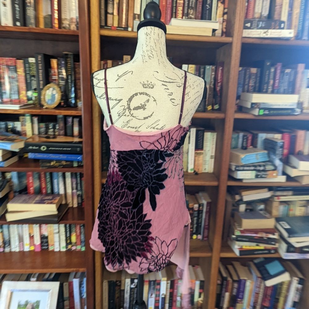 Floral Pink and Black Tank top - Picture 2 of 8